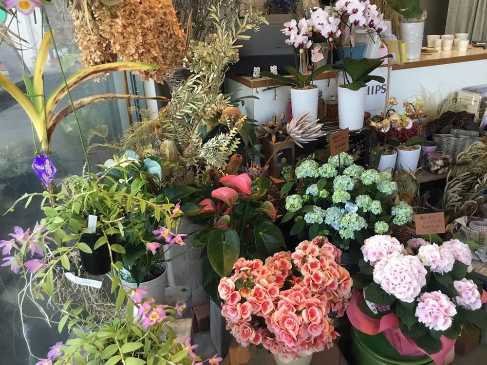 富士市の花屋ローズヒップの母の日のお花のプレゼントのイメージ画像２