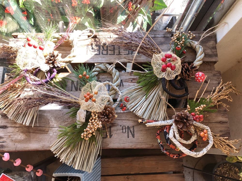 富士市おしゃれな花屋さんローズヒップの2021年元旦向けお正月のお飾りのイメージ画像1
