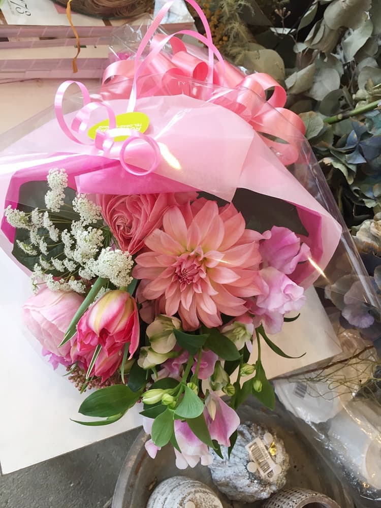 おしゃれなお花屋さんローズヒップのバレンタインにおすすめのお花特集４