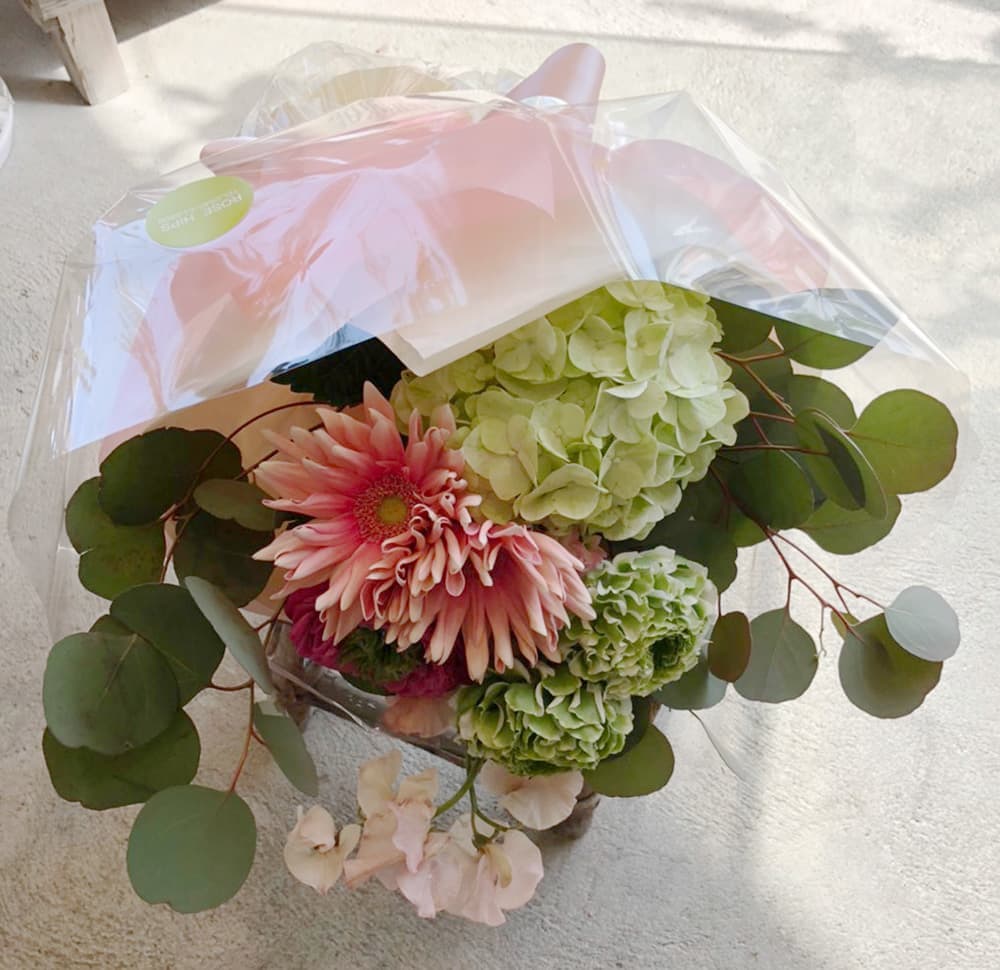 富士市花屋ローズヒップの2021年の母の日のおしゃれな花束のプレゼント１４
