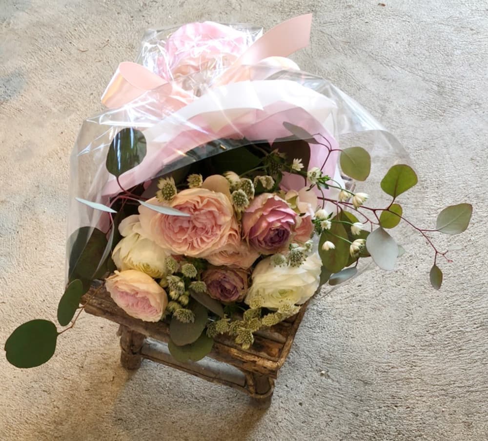 富士市花屋ローズヒップの2021年の母の日のおしゃれな花束のプレゼント１５