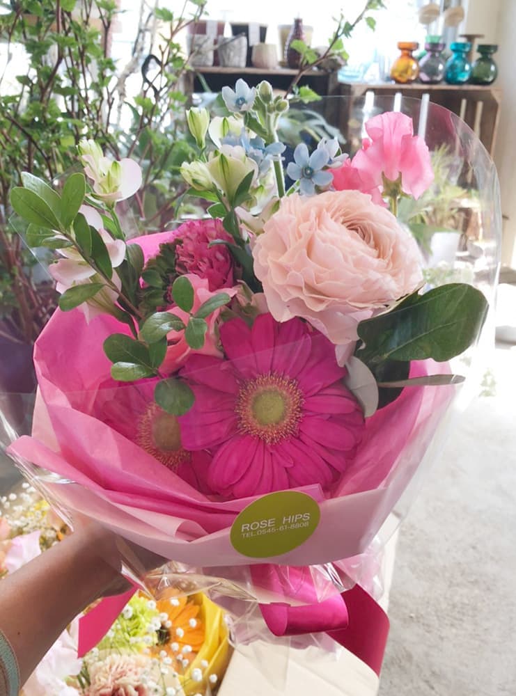富士市花屋ローズヒップの2021年の母の日のおしゃれな花束のプレゼント１９