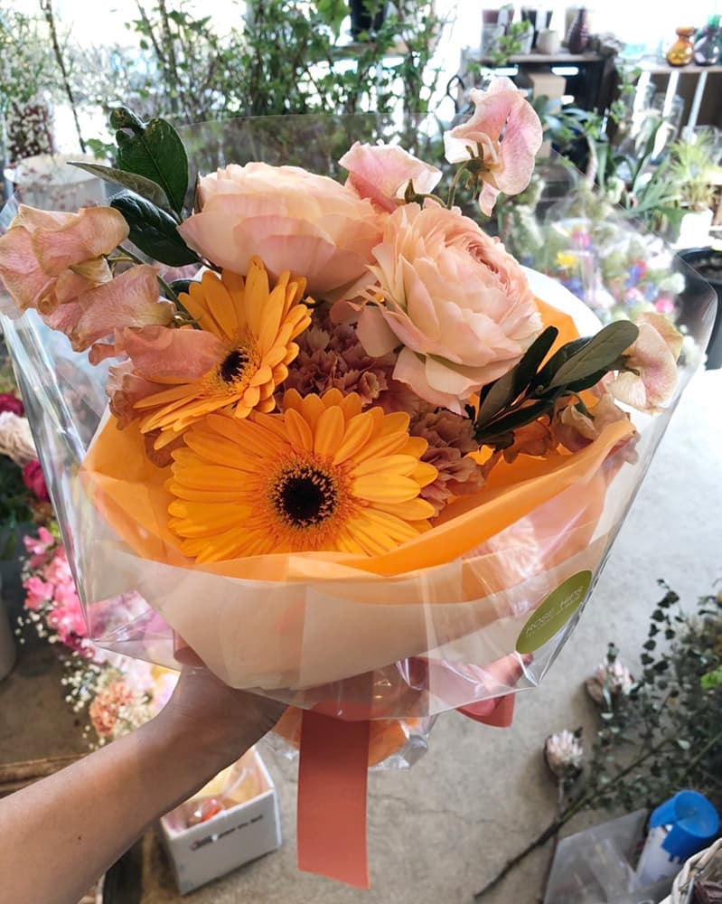富士市花屋ローズヒップの2021年の母の日のおしゃれな花束のプレゼント２０