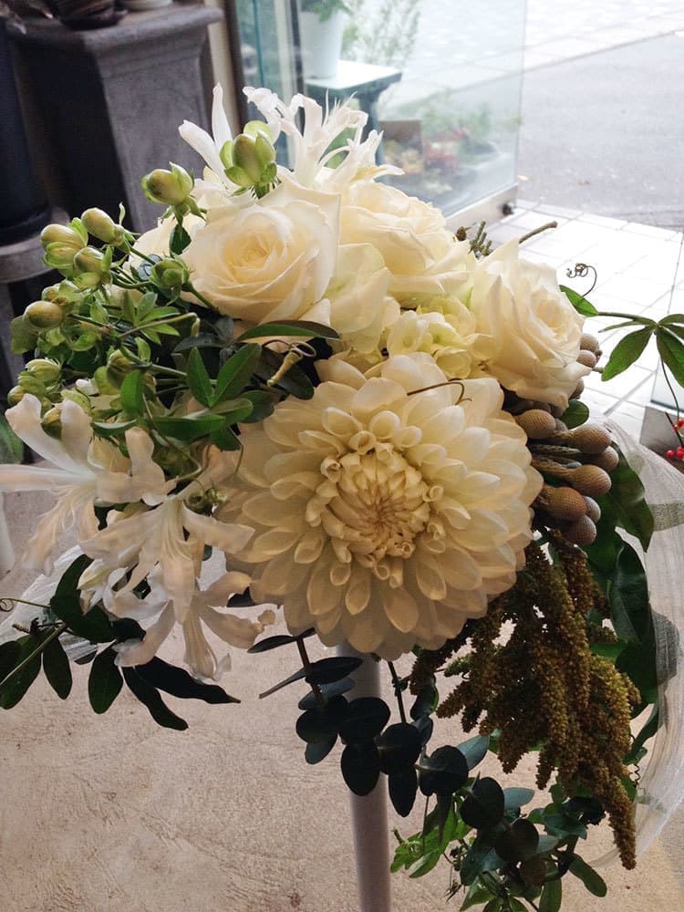 富士市のお花屋さんローズヒップのウエディングブーケの写真5