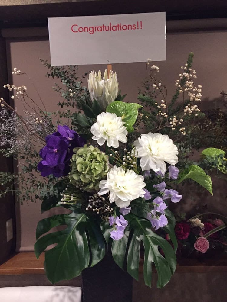 富士市のお花屋さんローズヒップの開店祝いのスタンド花の写真35