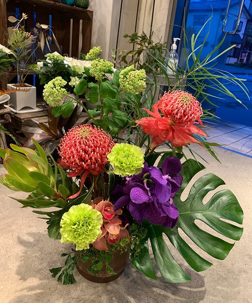 富士市花屋ローズヒップの2021年5月2日の母の日のおしゃれなお花のプレゼント３