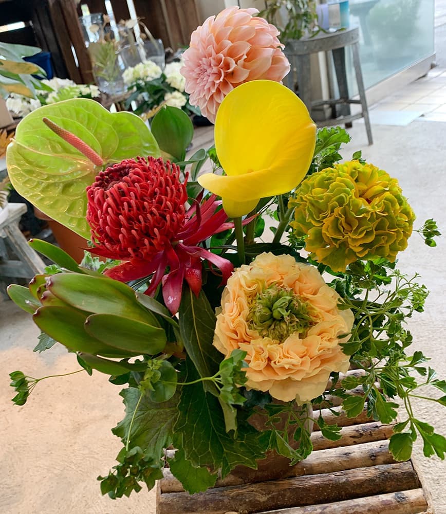 富士市花屋ローズヒップの2021年5月2日の母の日のおしゃれなお花のプレゼント６