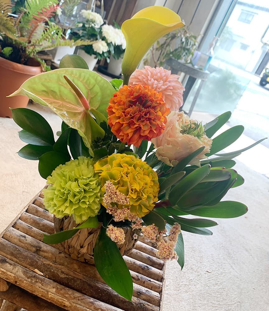 富士市花屋ローズヒップの2021年5月2日の母の日のおしゃれなお花のプレゼント７