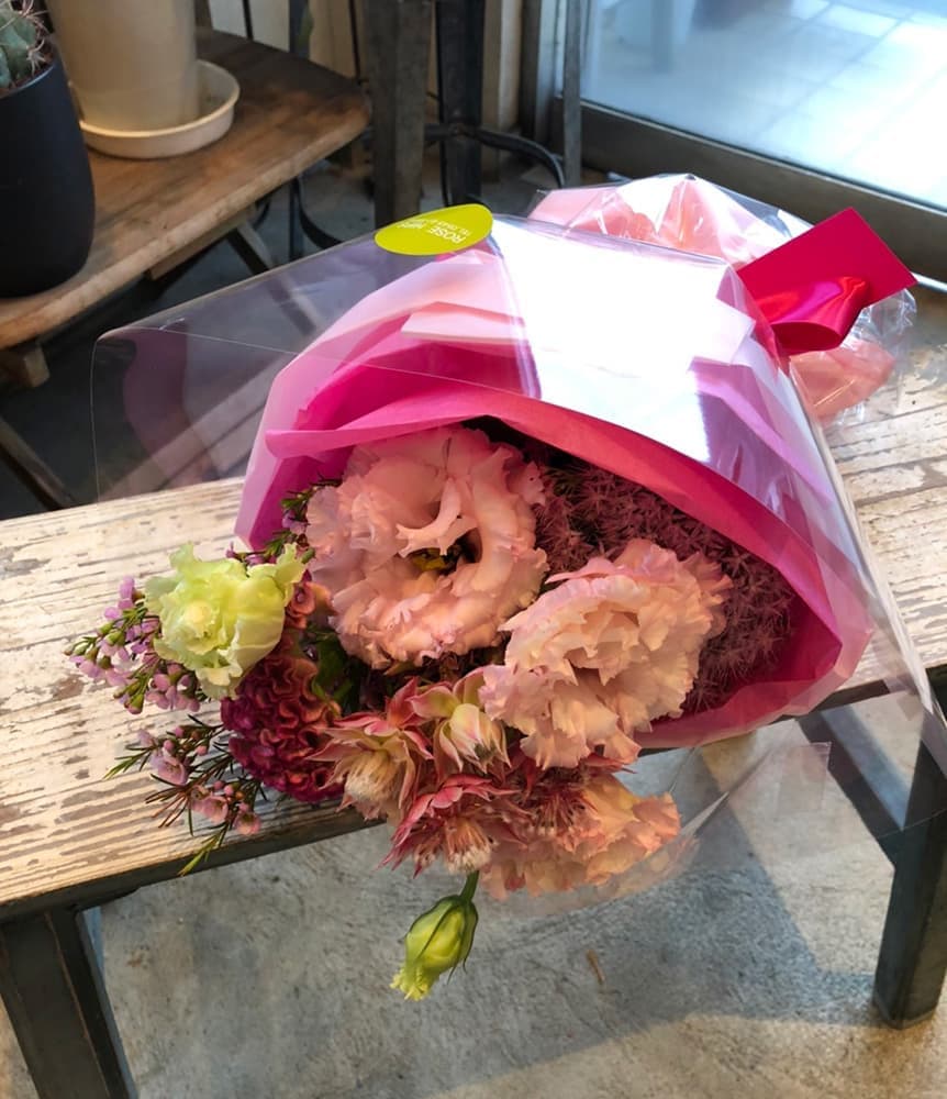 富士市花屋ローズヒップの2021年11月2日の花束のプレゼント（贈り物）３