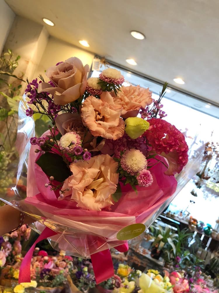 富士市花屋ローズヒップの2021年11月2日の花束のプレゼント（贈り物）１１