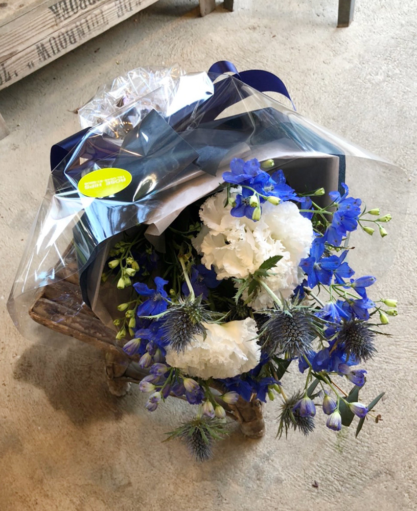富士市おしゃれ花屋ローズヒップの卒園卒業送別記念の花束の画像７