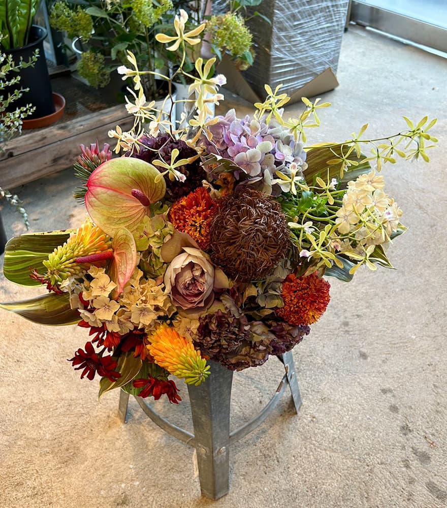 富士市花屋ローズヒップの2023年8月1日の夏のお花のプレゼント特集の花束