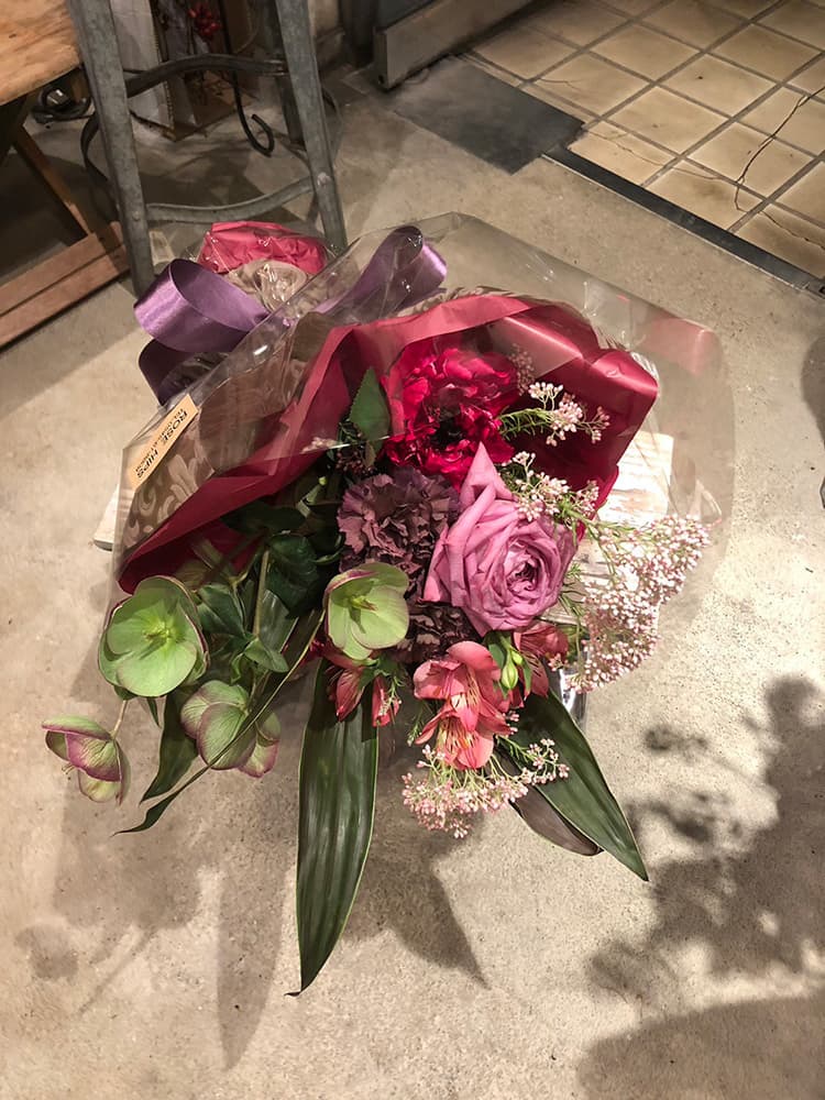 富士市おしゃれ花屋ローズヒップの2023年2月15日の卒業、卒園、送別向けの花束のプレゼント31