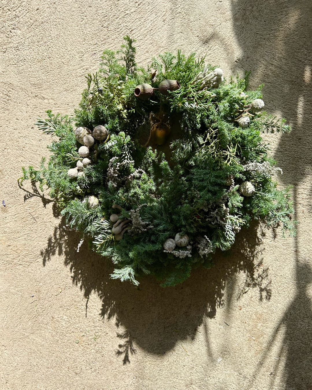 富士市おしゃれ花屋ローズヒップのクリスマスリース