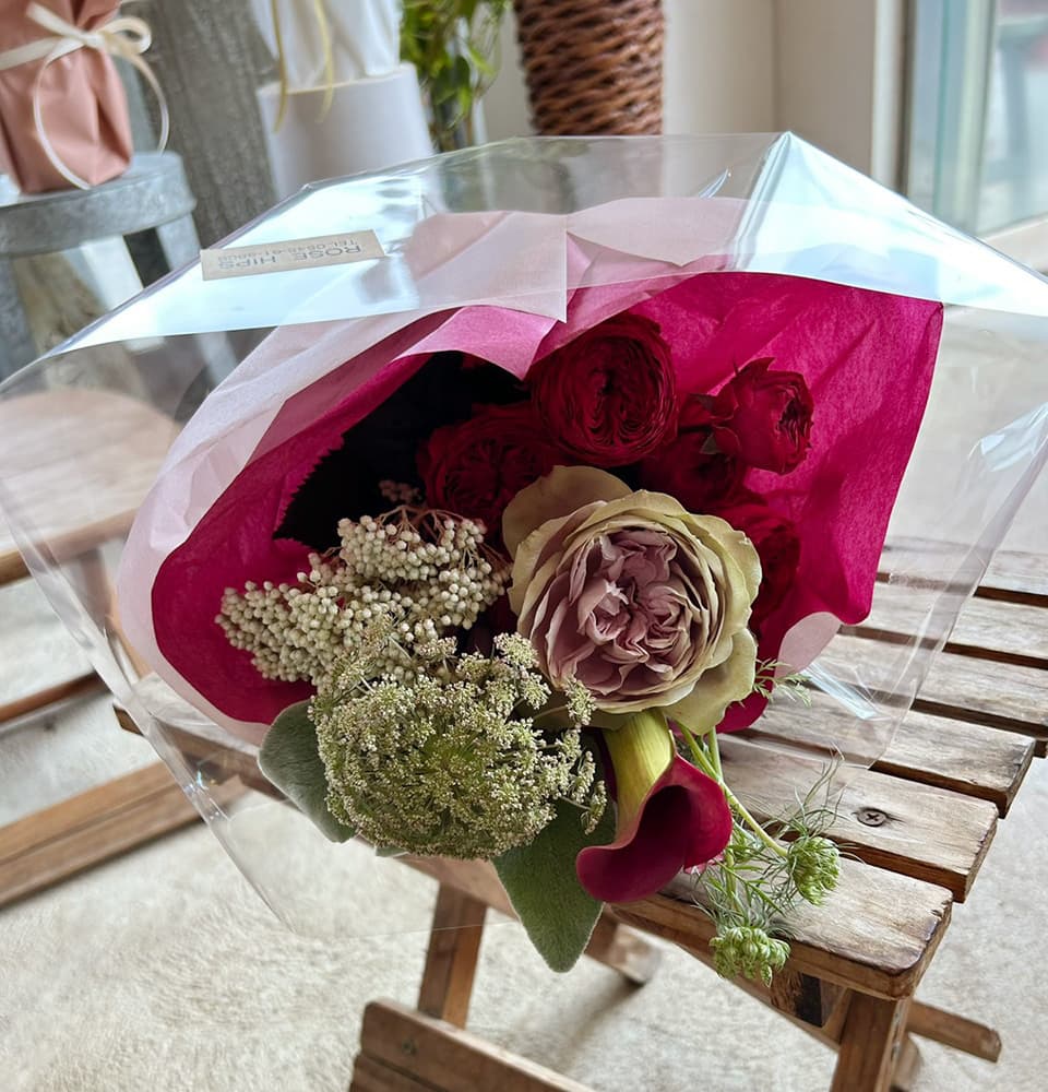 富士市おしゃれ花屋ローズヒップの2026年4月10日の母の日特集の花束